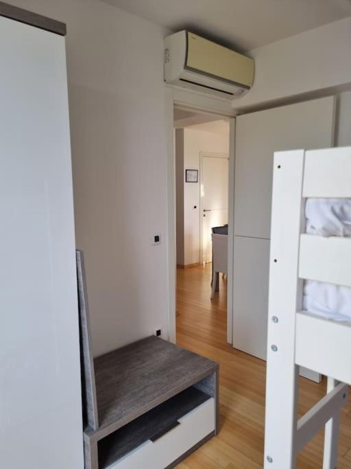 Appartement Sunny Sky Punta Skala, View, 75 M To The